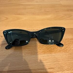 Ray-Ban lady Burbank sunglasses